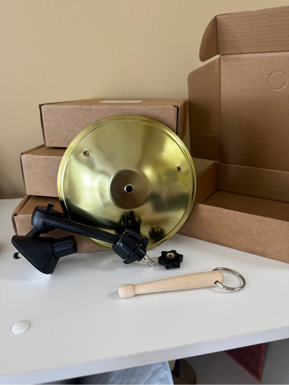 Car cymbal, for the fun and playful drivers